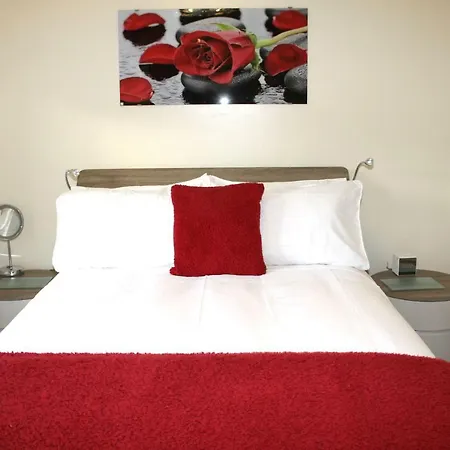 City Centre Town House With River Walks And Free Parking C27hk בית נופש יורק