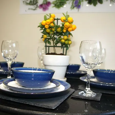 City Centre Town House With River Walks And Free Parking C27hk *