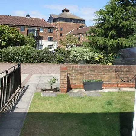 City Centre Town House With River Walks And Free Parking C27hk York